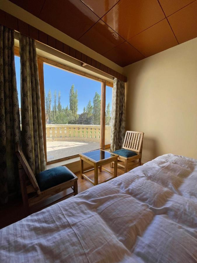 Hinjuma Guest House Leh Luaran gambar