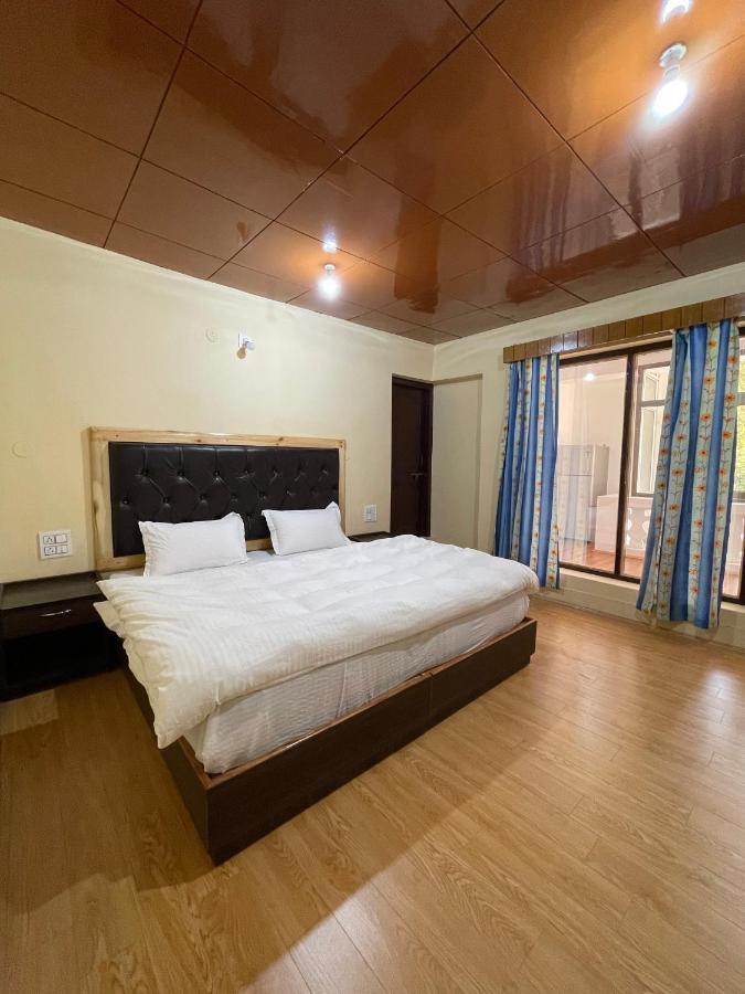 Hinjuma Guest House Leh Luaran gambar